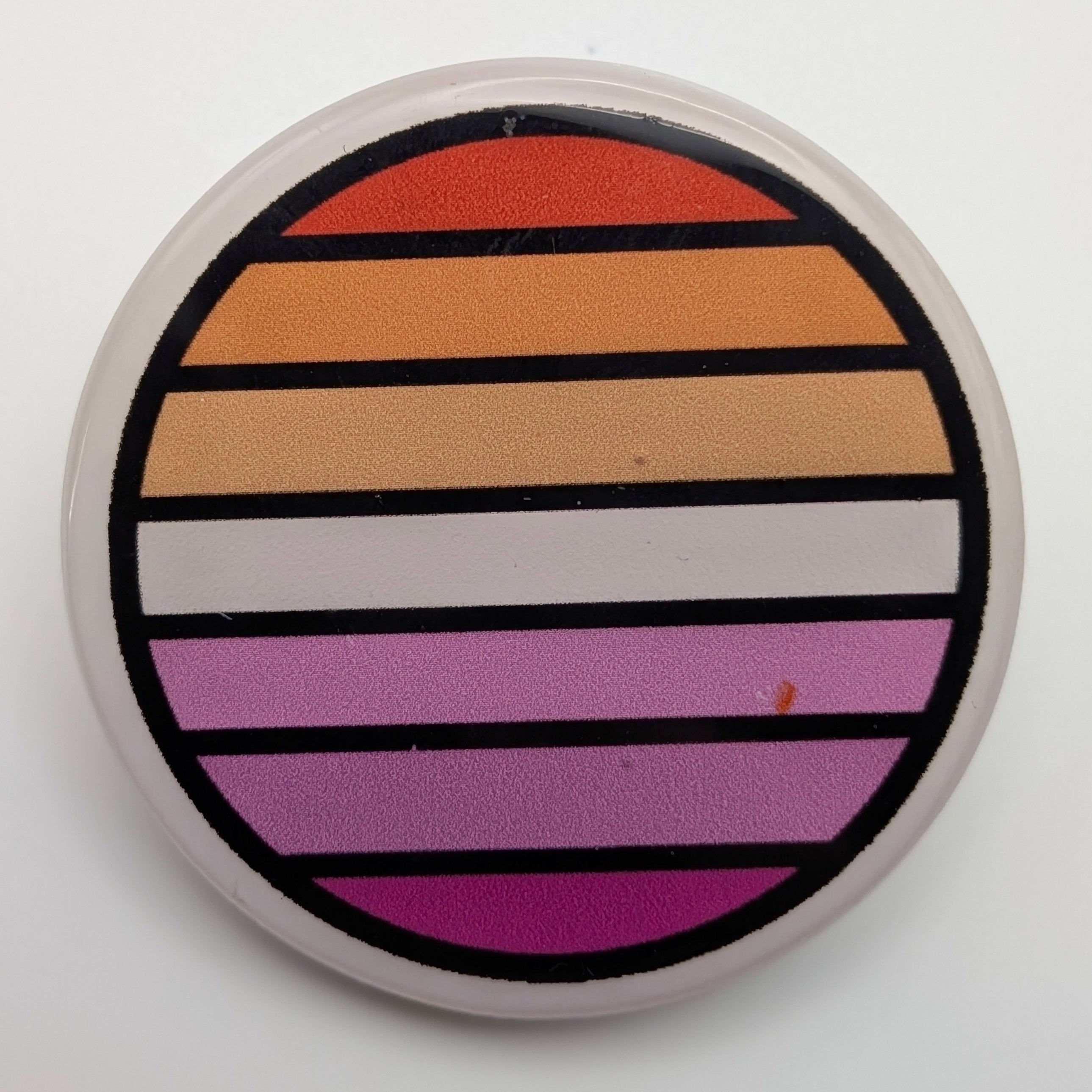 PRIDE FLAG ROUND PIN 1.5" - Lesbian